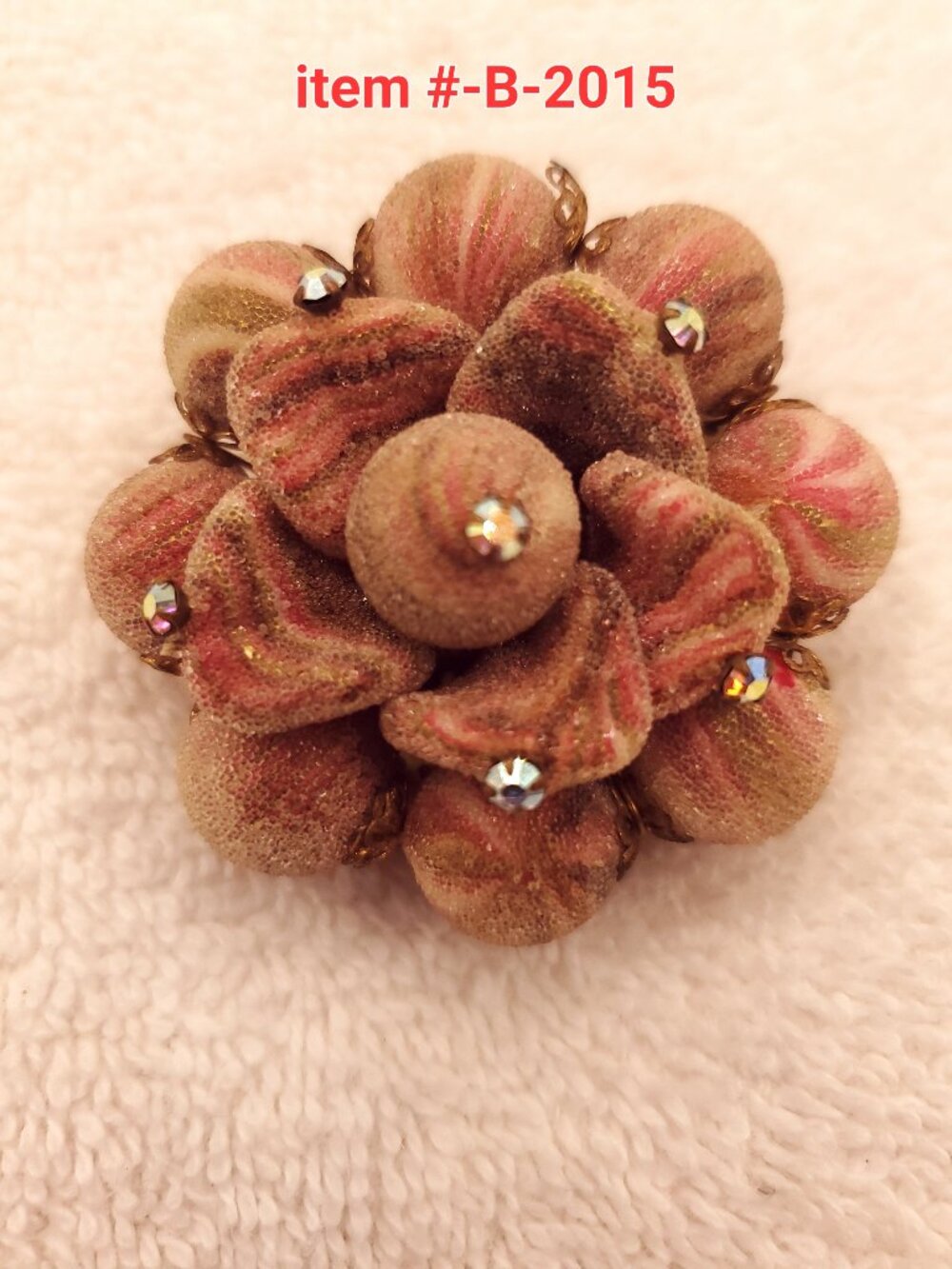 1 Brooch, item # B-2015, wt. 21 grams.